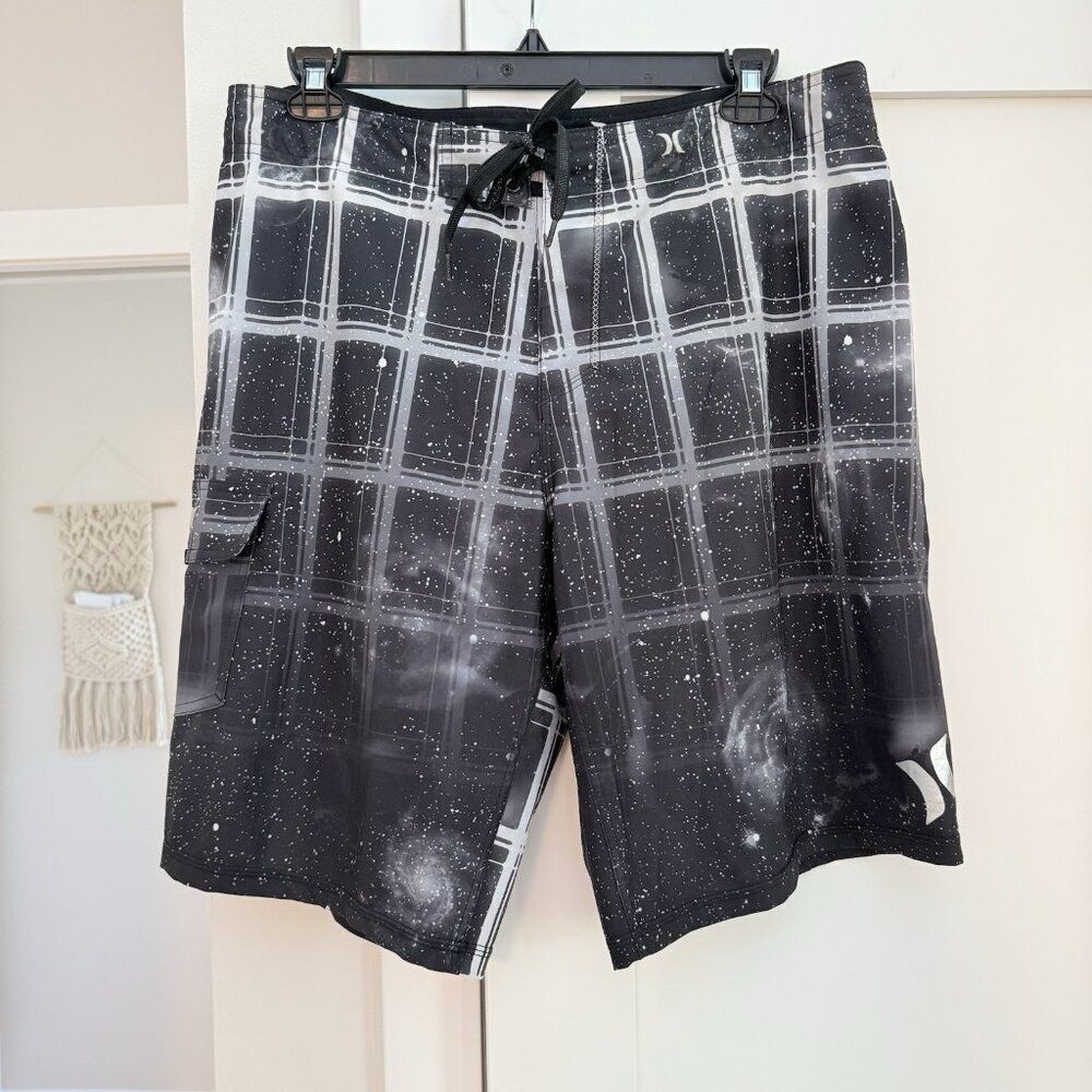 Hurley Men's Black White Splatter Plaid Swim Board Shorts Size 36 Quick Dry